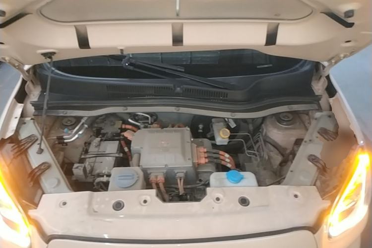 Used Leapmotor T03 2022 Special Edition Engine Bay