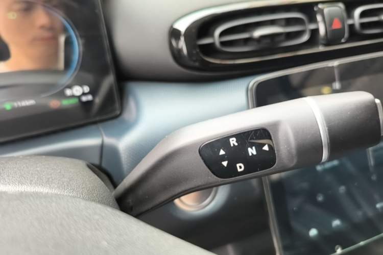 Used Leapmotor T03 2022 YAOJIN Edition Gear Lever