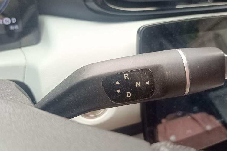 Used Leapmotor T03 2022 Star Diamond Edition Gear Lever