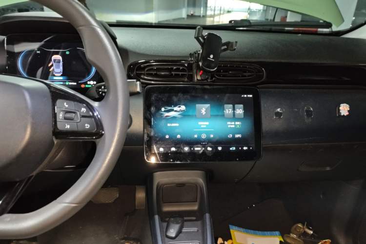 Used Leapmotor T03 2022 YAOJIN Edition Audio And AC Panel