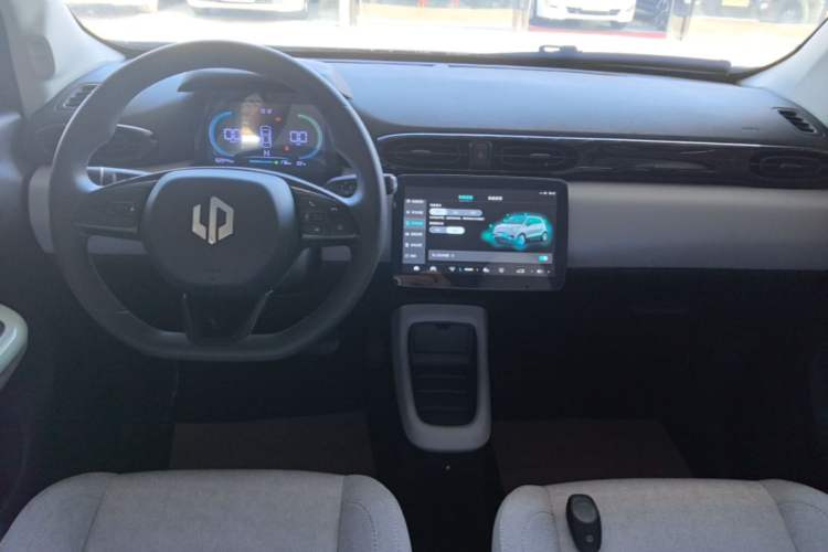 Used Leapmotor T03 2022 Hometown Jade Edition Center Console