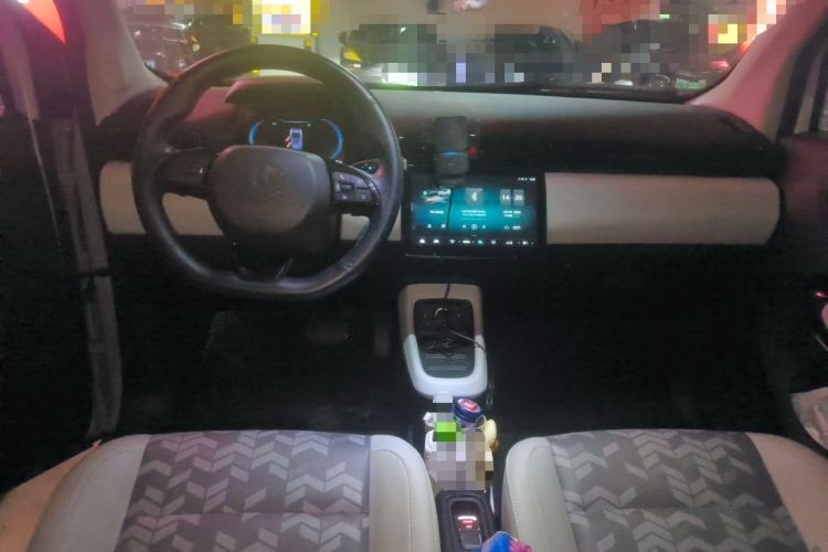Used Leapmotor T03 2022 YAOJIN Edition Center Console