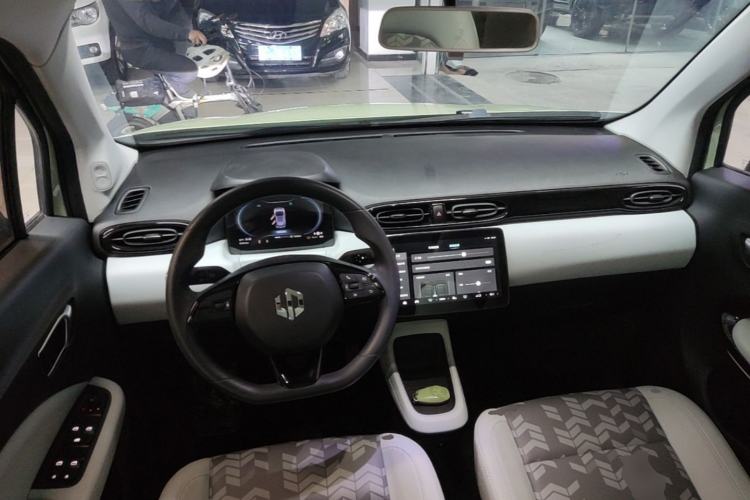 Used Leapmotor T03 2022 YAOJIN Edition Center Console