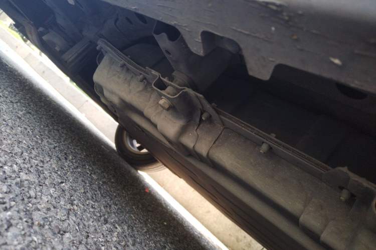 Used Leapmotor T03 2022 Crystal Edition Chassis Front Left