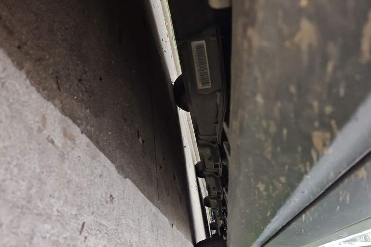 Used Leapmotor T03 2022 Star Diamond Edition Chassis Front Left