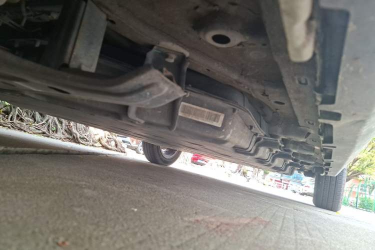 Used Leapmotor T03 2022 YAOJIN Edition Chassis Front Left