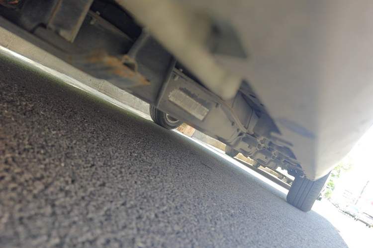 Used Leapmotor T03 2022 Star Diamond Edition Chassis Front Left