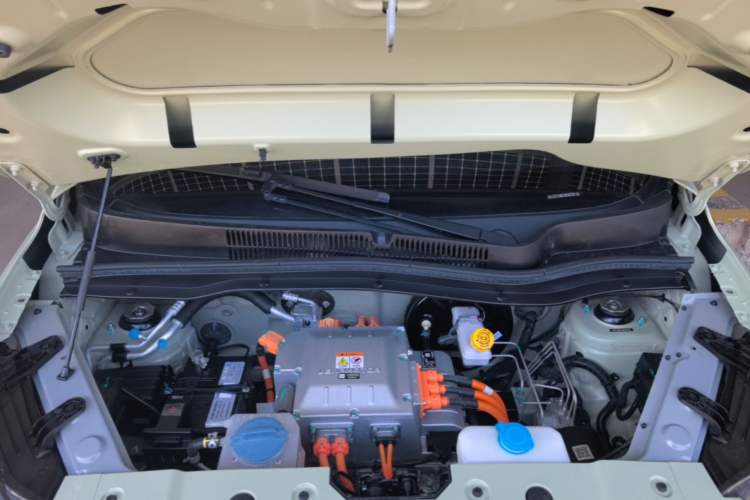 Used Leapmotor T03 2022 Hometown Jade Edition Engine Bay