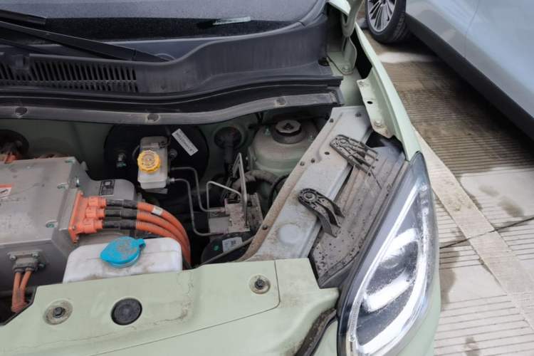 Used Leapmotor T03 2022 Star Diamond Edition Engine Bay Left