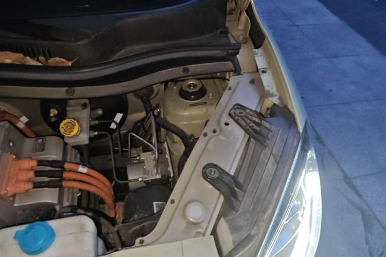 Used Leapmotor T03 2022 YAOJIN Edition Engine Bay Left