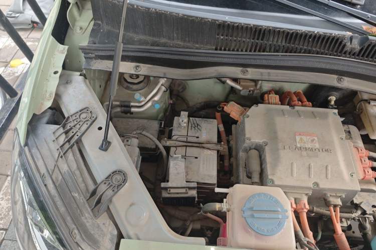 Used Leapmotor T03 2022 Star Diamond Edition Engine Bay Right
