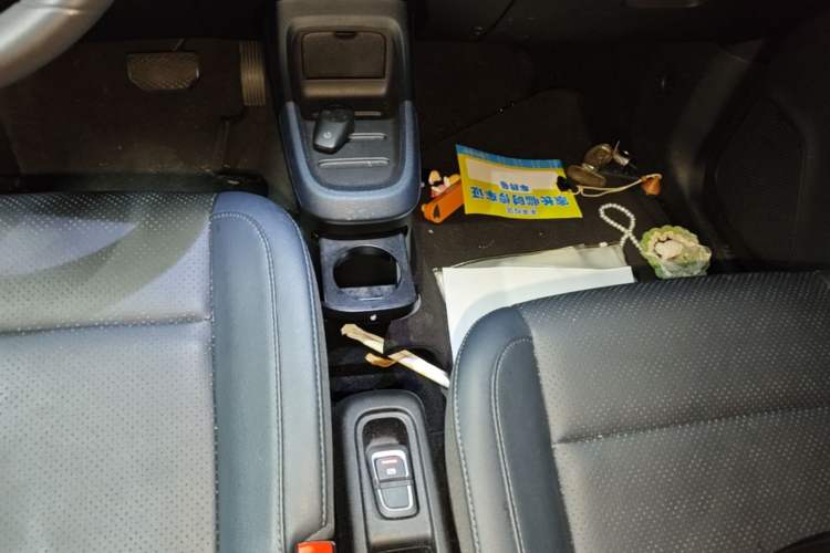 Used Leapmotor T03 2022 YAOJIN Edition Gear Lever