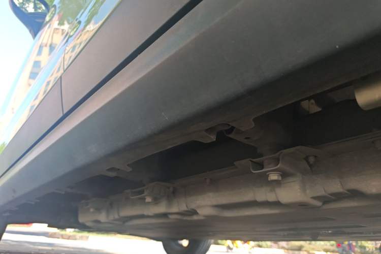 Used Leapmotor T03 2022 Star Diamond Edition Left Side Sill