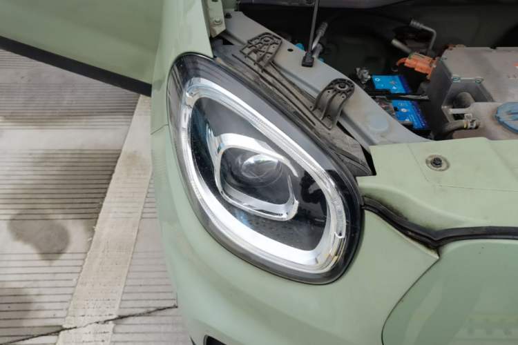 Used Leapmotor T03 2022 Star Diamond Edition Right Front Headlight