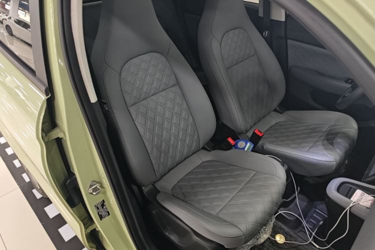 Used Leapmotor T03 2022 YAOJIN Edition Right Front Seat