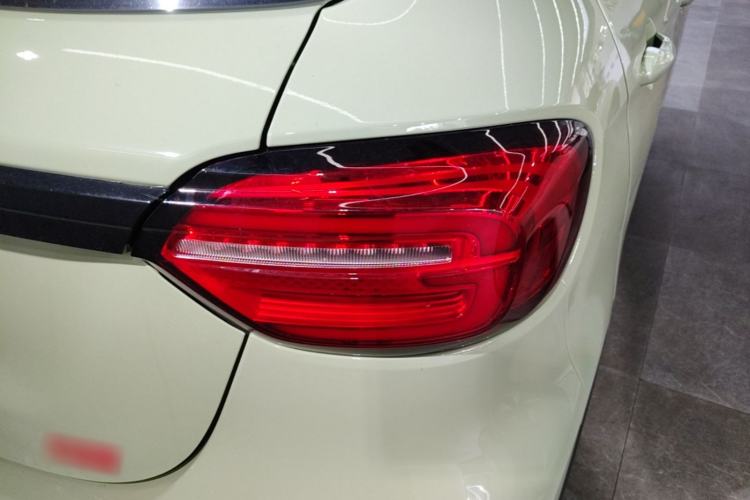 Used Leapmotor T03 2022 Star Diamond Edition Right Rear Taillight