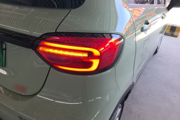 Used Leapmotor T03 2022 Hometown Jade Edition Right Rear Taillight