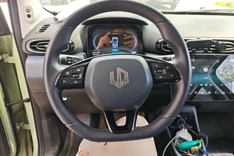 Used Leapmotor T03 2022 Star Diamond Edition Steering Wheel