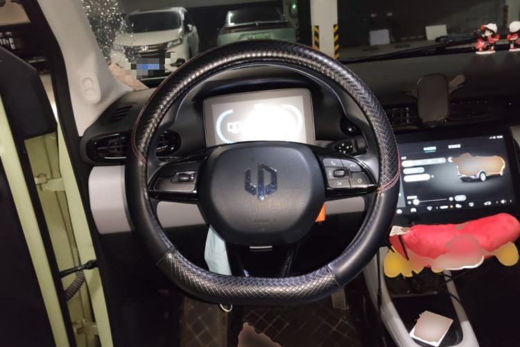 Used Leapmotor T03 2022 Crystal Edition Steering Wheel