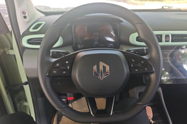 Used Leapmotor T03 2022 Star Diamond Edition Steering Wheel