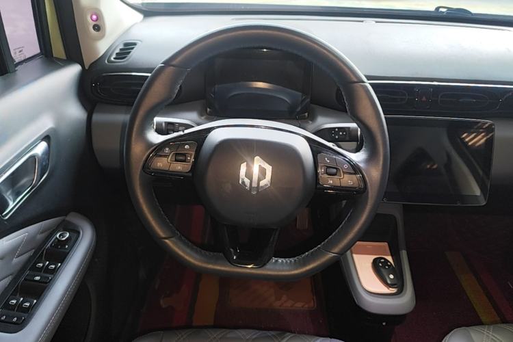 Used Leapmotor T03 2022 Star Diamond Edition Steering Wheel