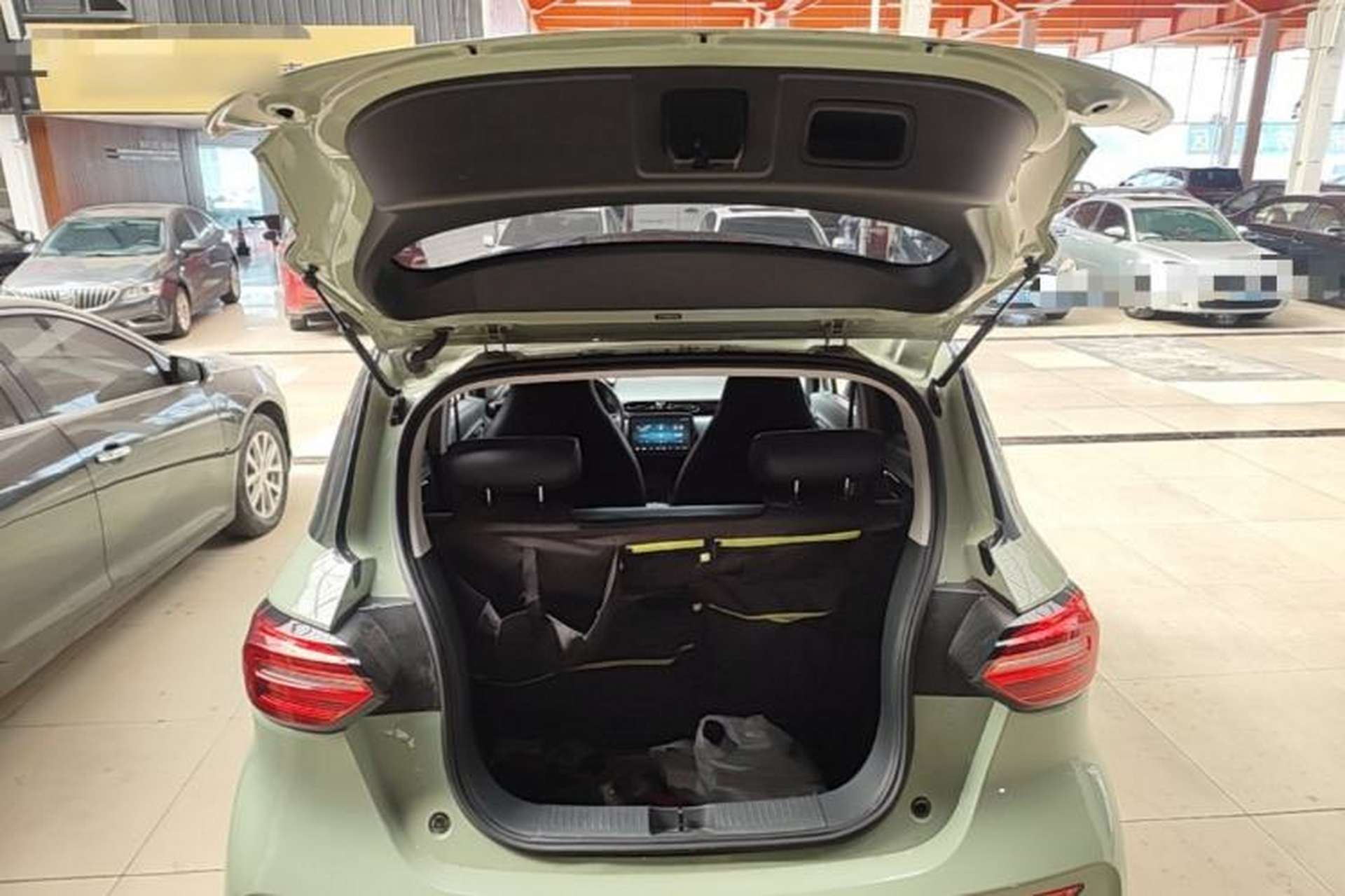 Used Leapmotor T03 2022 YAOJIN Edition Trunk