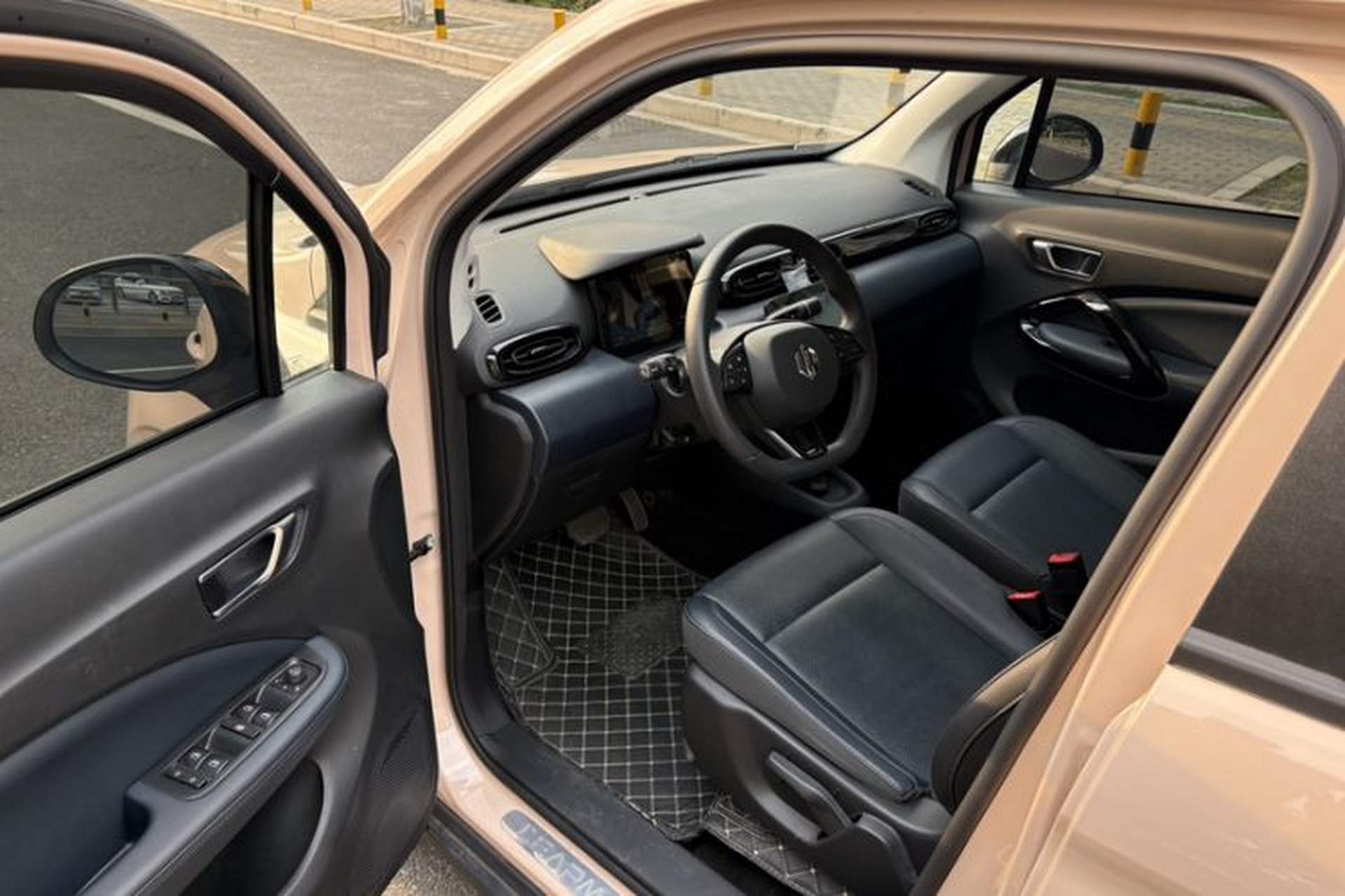 Used Leapmotor T03 2022 Star Diamond Edition Interior 2