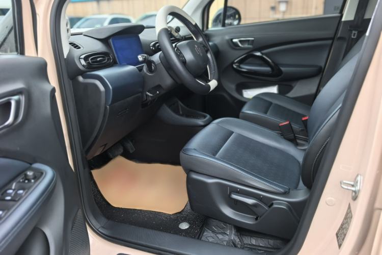 Used Leapmotor T03 2022 Star Diamond Edition Interior 2