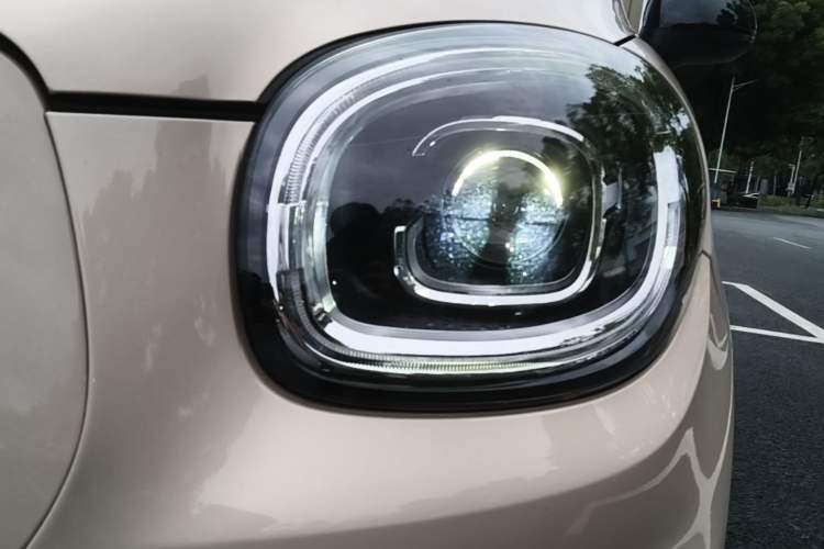 Used Leapmotor T03 2022 Star Diamond Edition Left Front Headlight