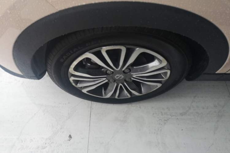 Used Leapmotor T03 2022 Special Edition Left Front Wheel Hub