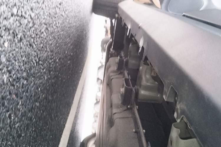 Used Leapmotor T03 2022 Star Diamond Edition Left Side Sill