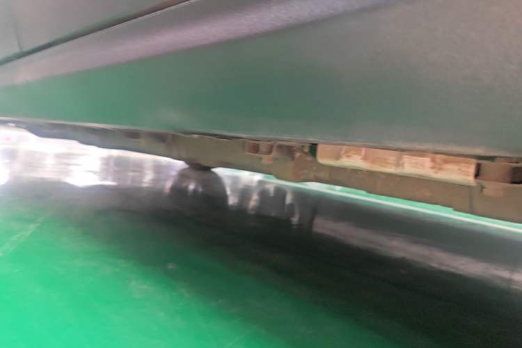 Used Leapmotor T03 2022 Star Diamond Edition Left Side Sill