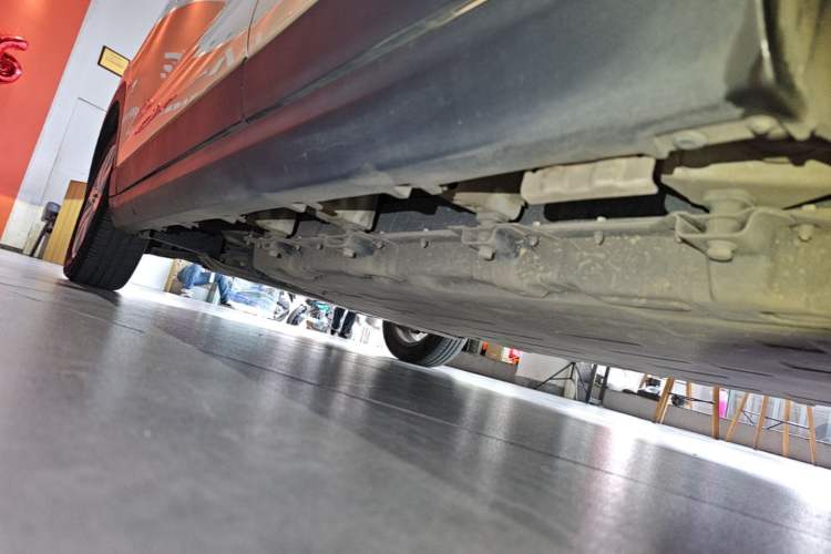 Used Leapmotor T03 2022 Star Diamond Edition Left Side Sill