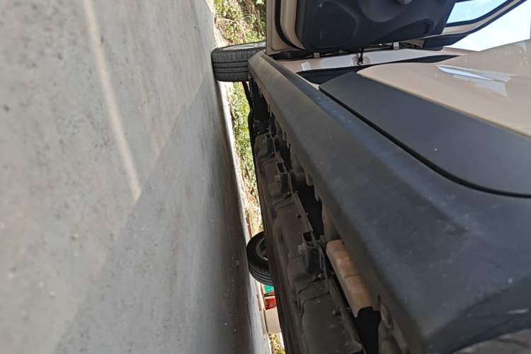 Used Leapmotor T03 2022 Amber Edition Left Side Sill