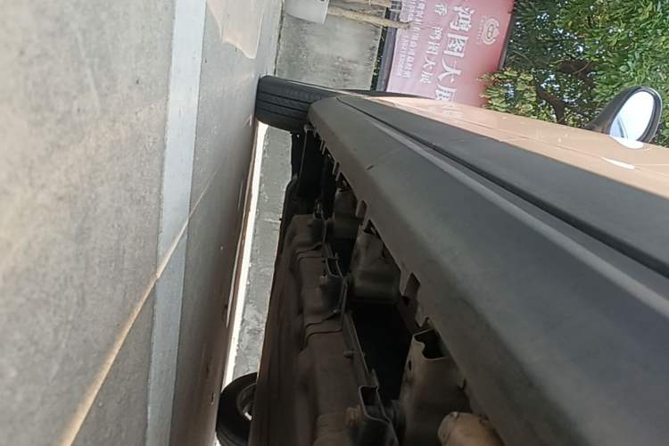 Used Leapmotor T03 2022 Hometown Jade Edition Left Side Sill