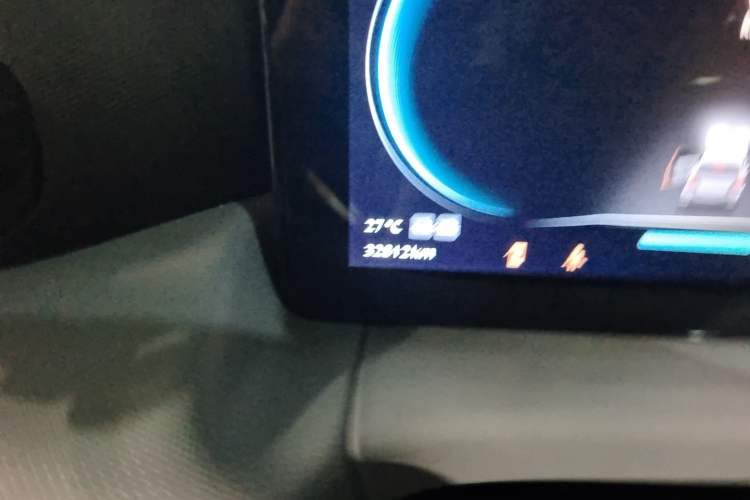 Used Leapmotor T03 2022 Crystal Edition Odometer Close Up