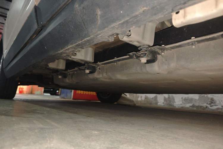 Used Leapmotor T03 2022 Amber Edition Chassis Rear Left