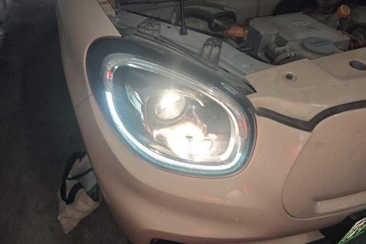 Used Leapmotor T03 2022 Amber Edition Right Front Headlight