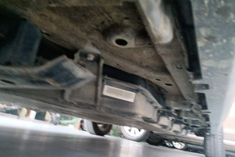 Used Leapmotor T03 2022 Crystal Edition Chassis Front Left