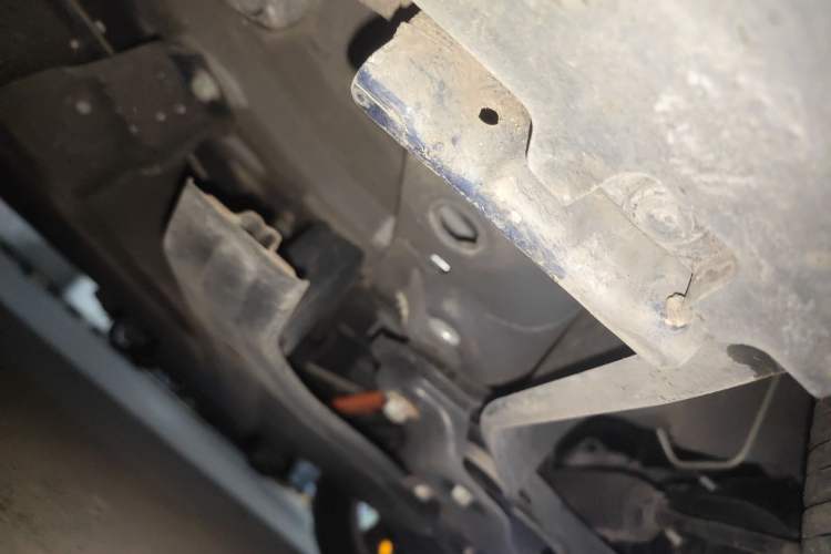 Used Leapmotor T03 2022 Crystal Edition Chassis Front Right