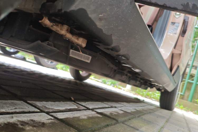 Used Leapmotor T03 2022 Star Diamond Edition Chassis Front Left
