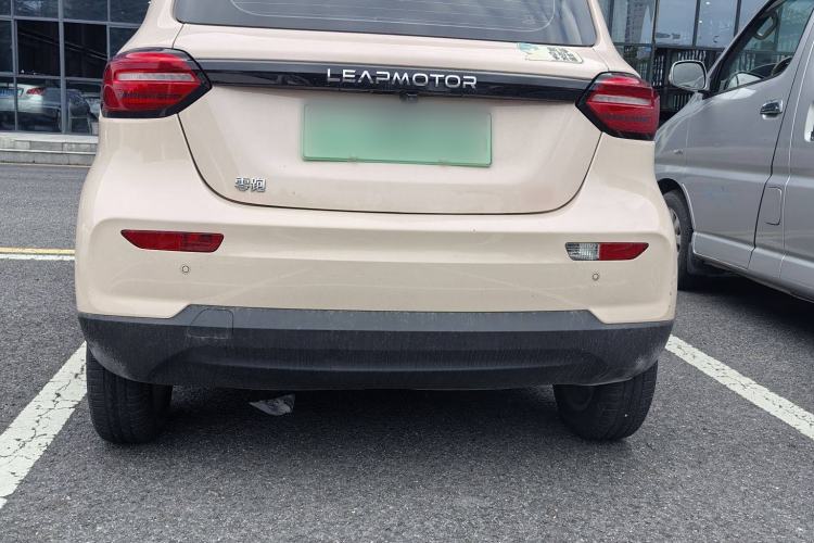 Used Leapmotor T03 2022 Amber Edition Exterior 5