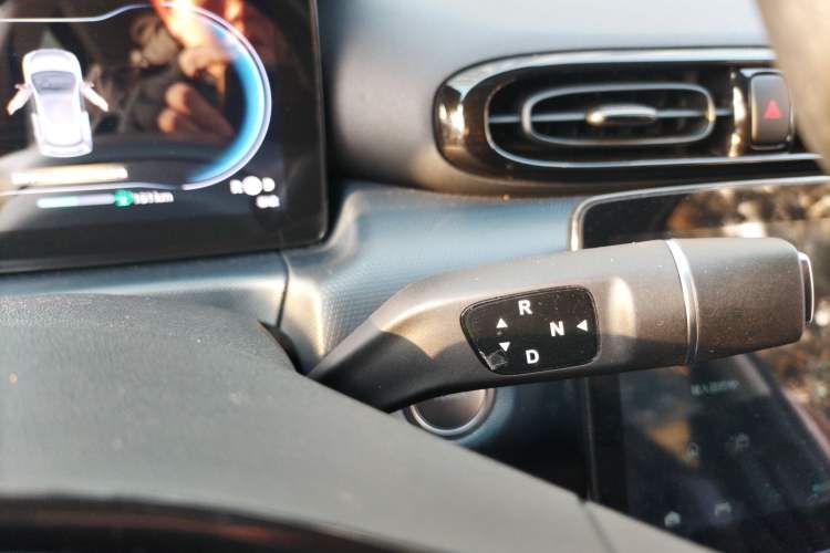 Used Leapmotor T03 2022 YAOJIN Edition Gear Lever