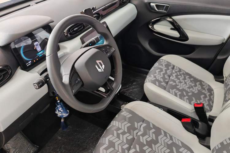 Used Leapmotor T03 2022 YAOJIN Edition Interior 2