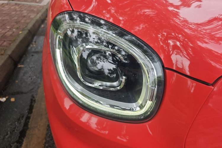 Used Leapmotor T03 2022 Star Diamond Edition Right Front Headlight