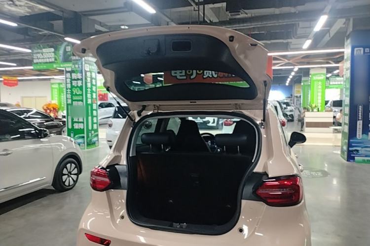 Used Leapmotor T03 2022 YAOJIN Edition Trunk