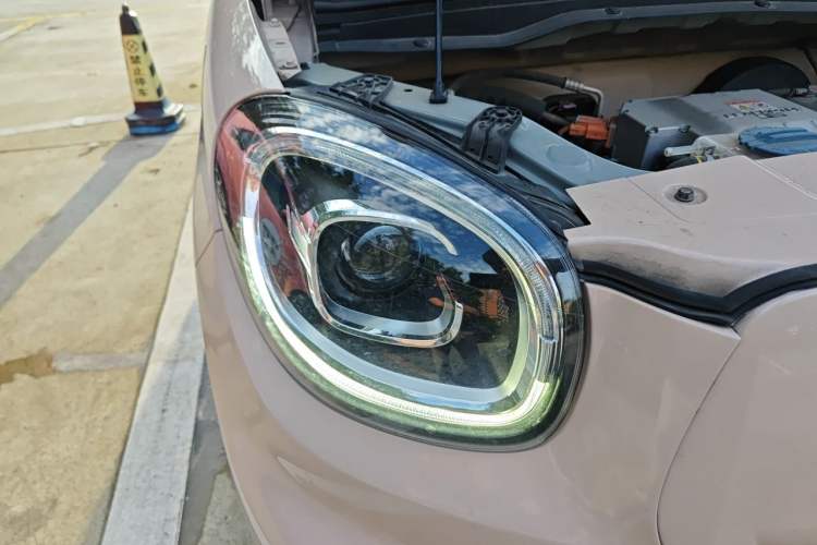 Used Leapmotor T03 2022 YAOJIN Edition Right Front Headlight