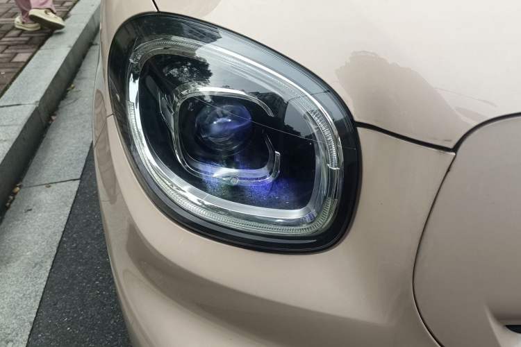 Used Leapmotor T03 2022 Star Diamond Edition Right Front Headlight