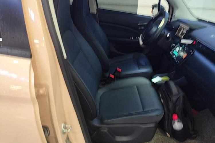 Used Leapmotor T03 2022 Star Diamond Edition Right Front Seat