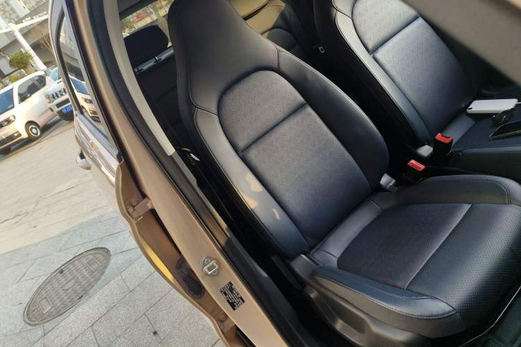 Used Leapmotor T03 2022 YAOJIN Edition Right Front Seat